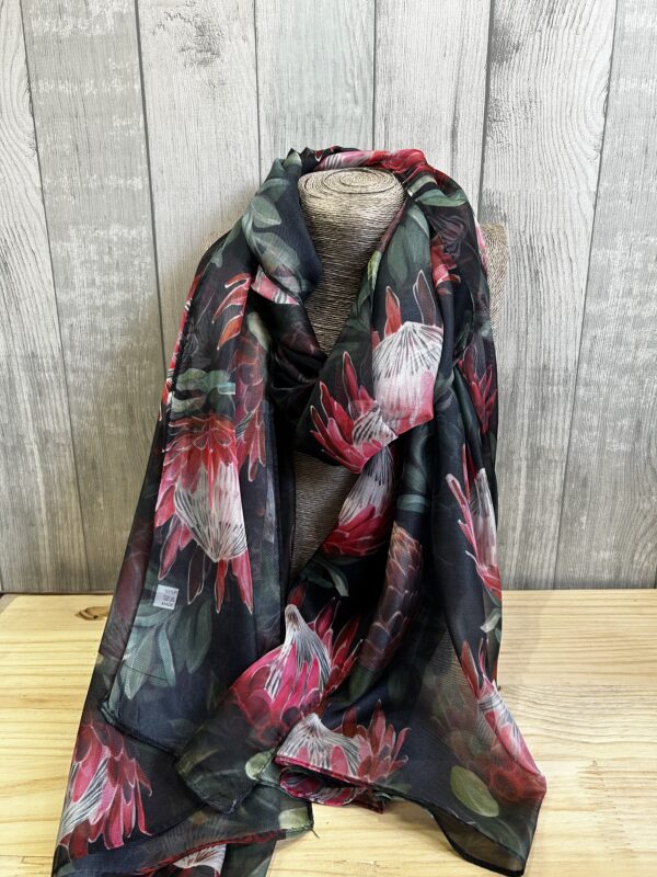 Protea Summer Scarf