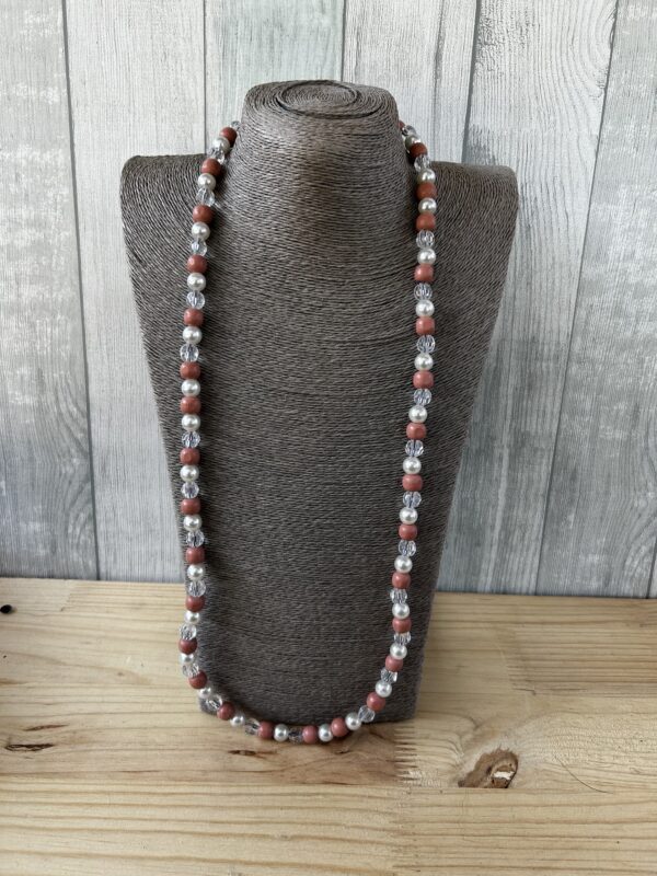 Dusty Pink And White Wooden Beads