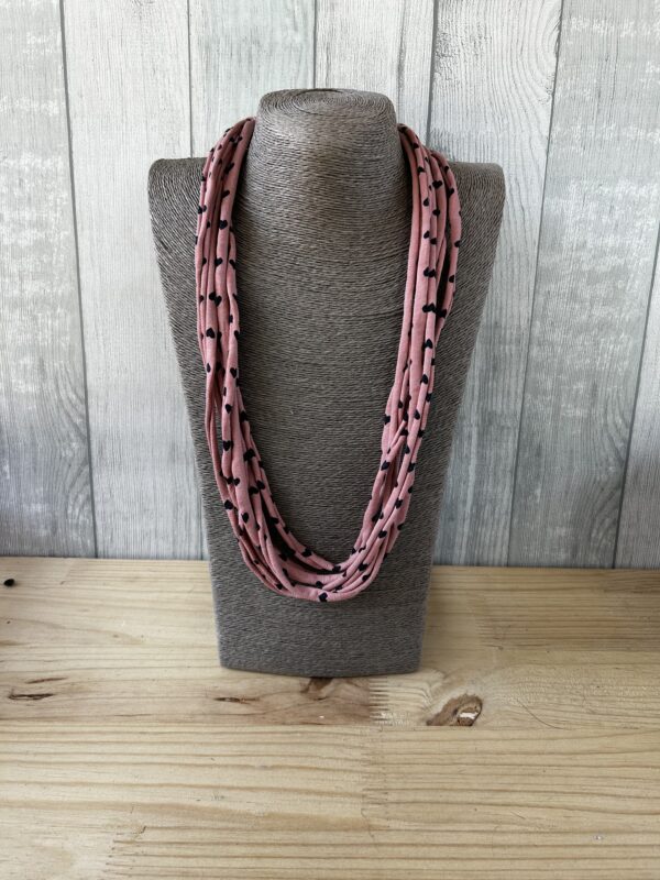 Pink And Black T-Shirt Yarn