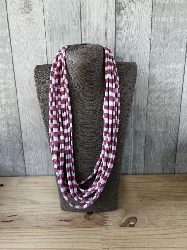 Pink And White T-Shirt Yarn
