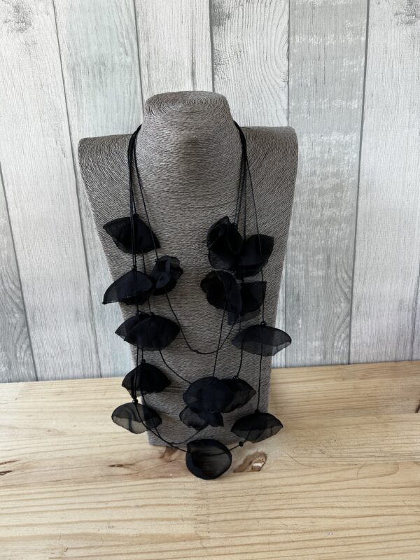 Black Silky Petal Necklace