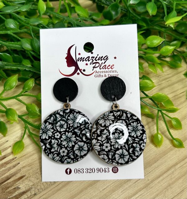 Black And White Circle Earrings