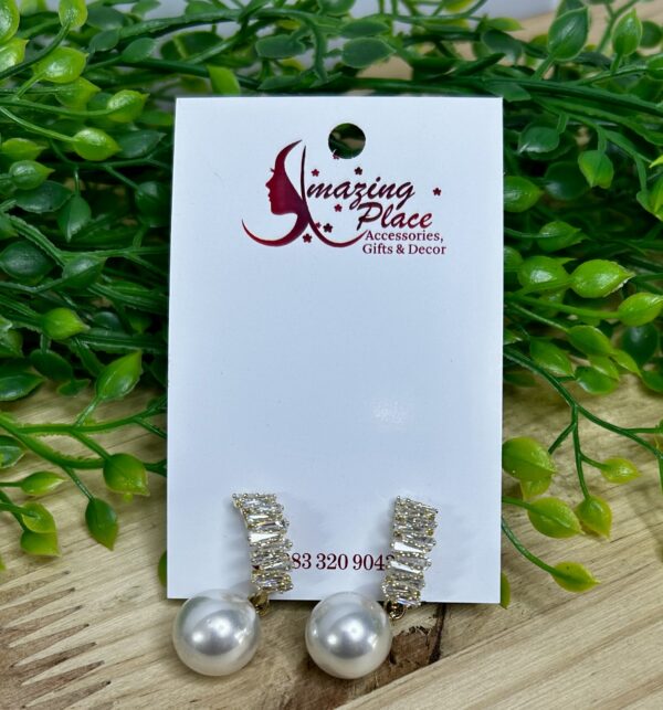 Pearl White Earrings