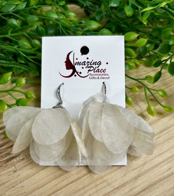 Cream Silky Petal Earrings