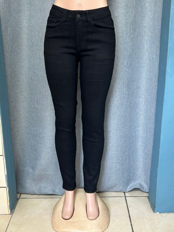 Black Skinny Jean