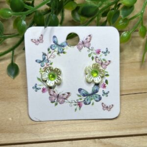 Flower With Green Middle Stud Earrings