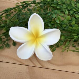 Yellow And White Flower Claw Clip