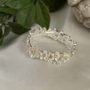 Pearl White Flower Bracelet