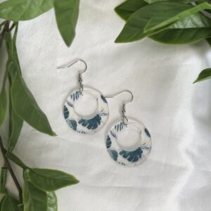 Clear Acrylic Earrings With  Leaf Details