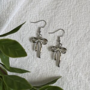 Sliver Bow Earrings