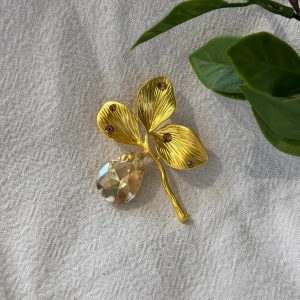 Gold Flower Brooch