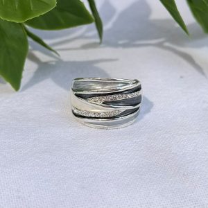 Black And White Stretch Ring